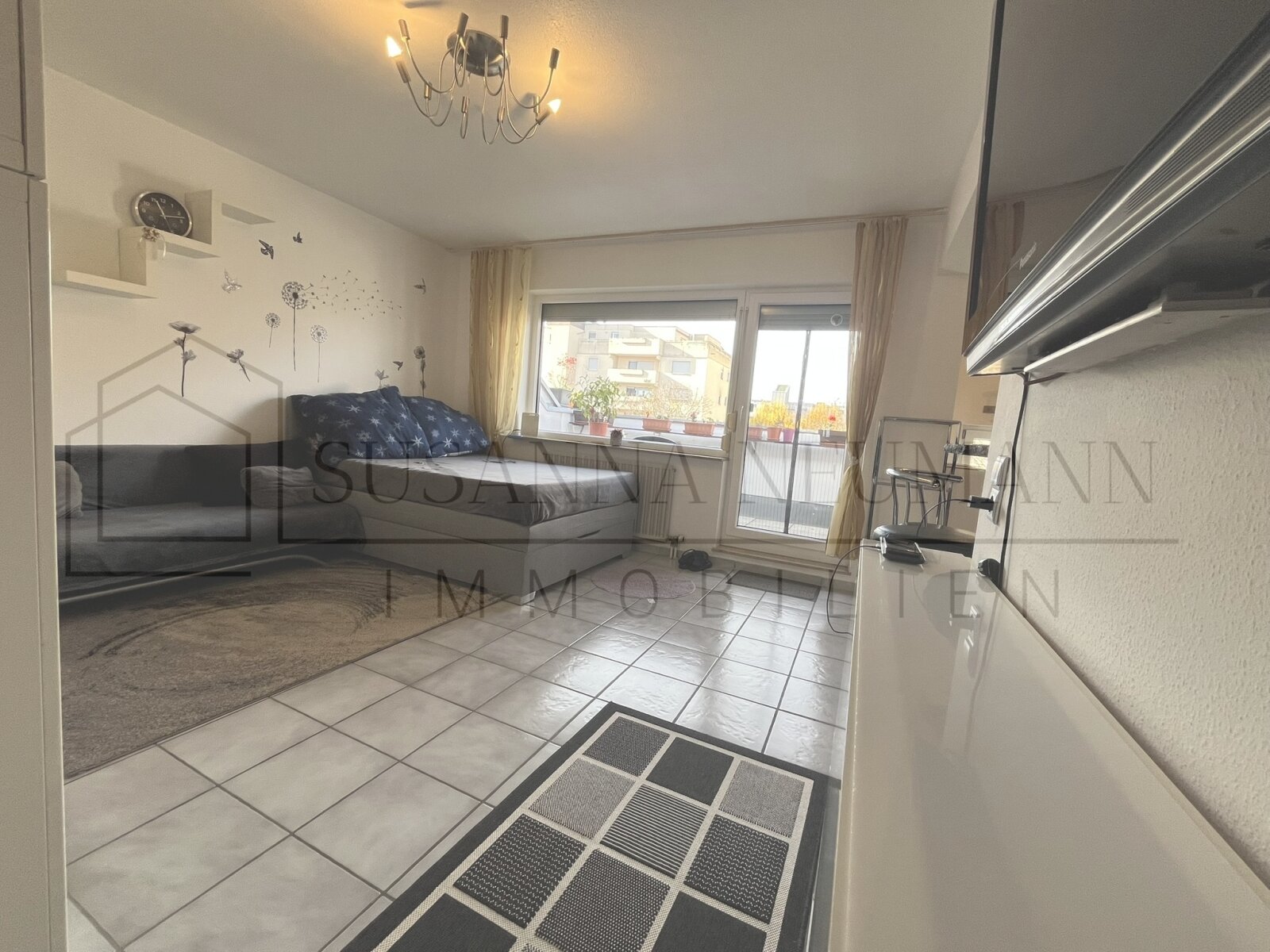 Willkommen daheim in Tamm - Hübsche 2,5-Zimmer-Wohnung mit Balkon