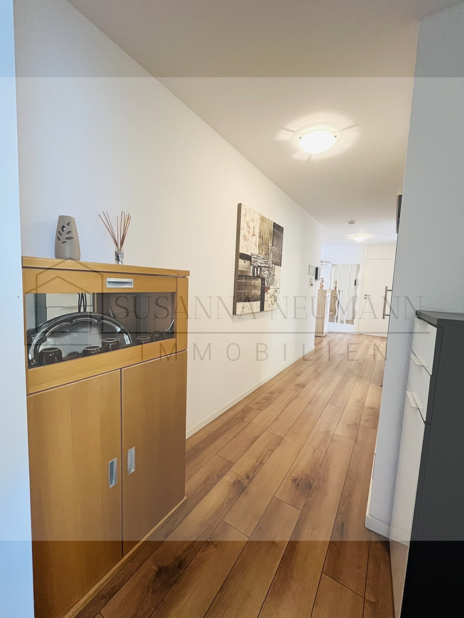 Willkommen daheim in Neckarweihingen - 2-Zimmer-Wohnung im 4. OG mit Aufzug